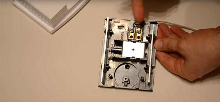 fix door bell in Homeland